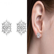 將圖片載入圖庫檢視器 Swarovski 施華洛世奇 SWAROVSKI 施華洛世奇 雪花 Magic 耳釘5627347 1對
