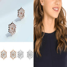 將圖片載入圖庫檢視器 Swarovski 施華洛世奇 SWAROVSKI 施華洛世奇 雪花 Magic 耳釘5627348 鍍玫瑰金色調 1對
