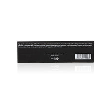 將圖片載入圖庫檢視器 WOWWOW 水光感豐唇蜜 #01 草莓紅 5ml

